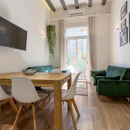 Aqua Apartment By Olala Homes บาร์เซโลนา ภายนอก รูปภาพ